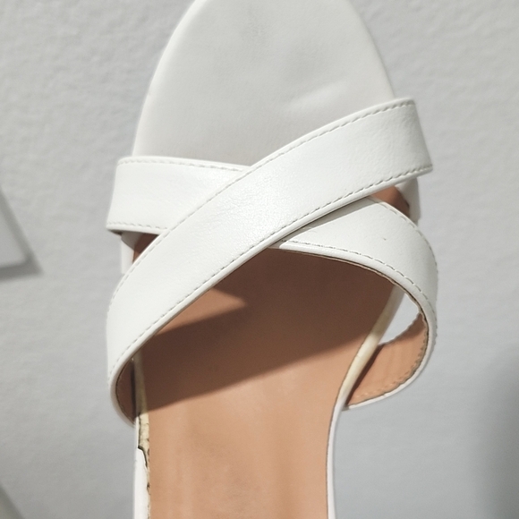White Heels - Picture 5 of 5